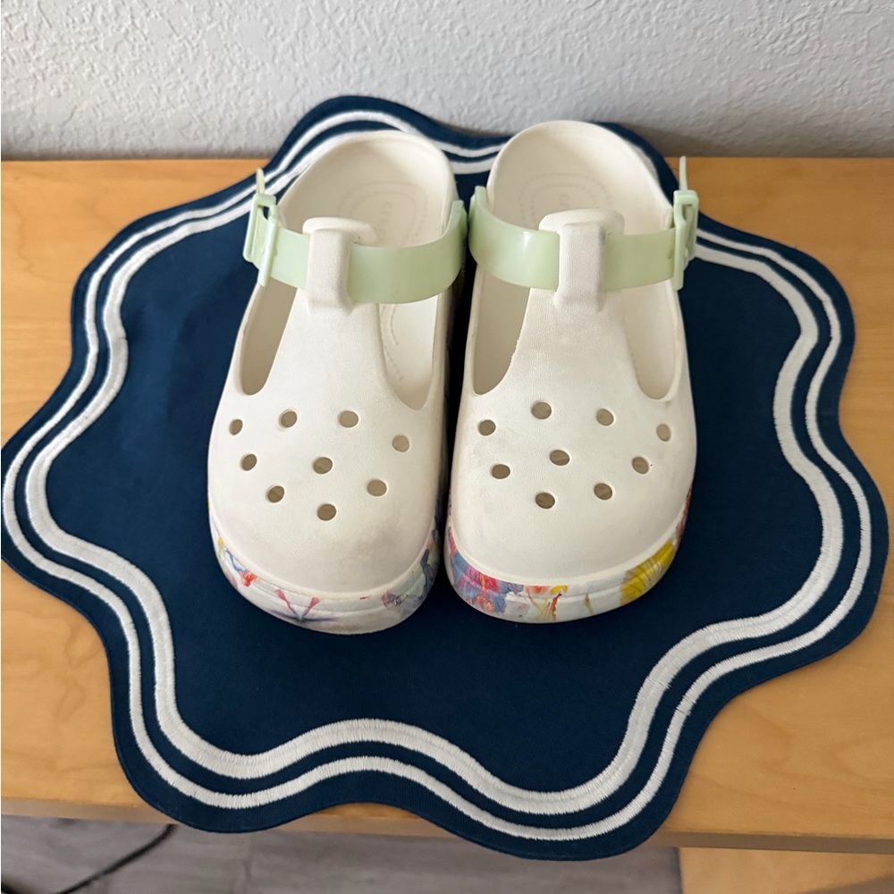 CROCS White Mules with Green Strap